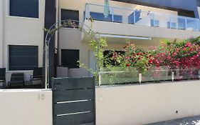 Mil Palmeras 2401